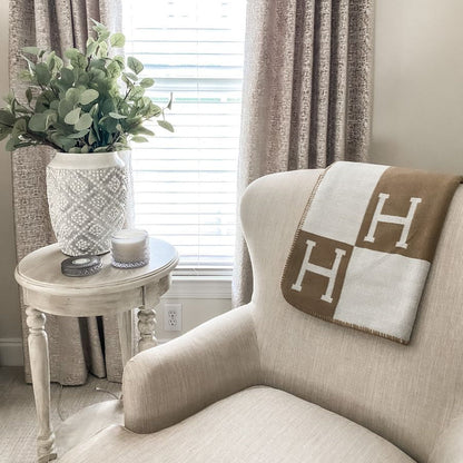 Chic Wool Cashmere Blanket - Isabelle