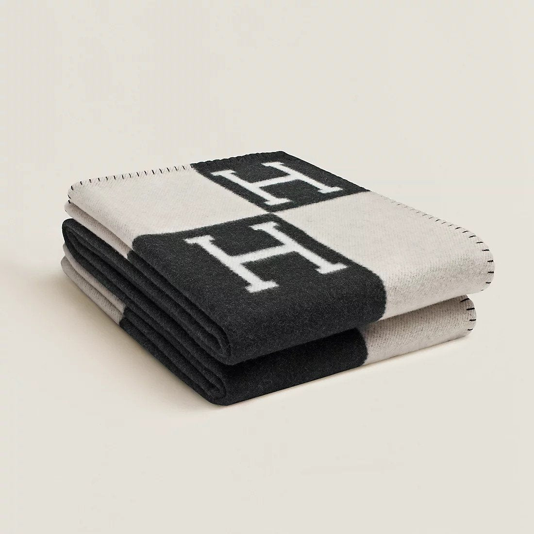 Chic Wool Cashmere Blanket - Isabelle
