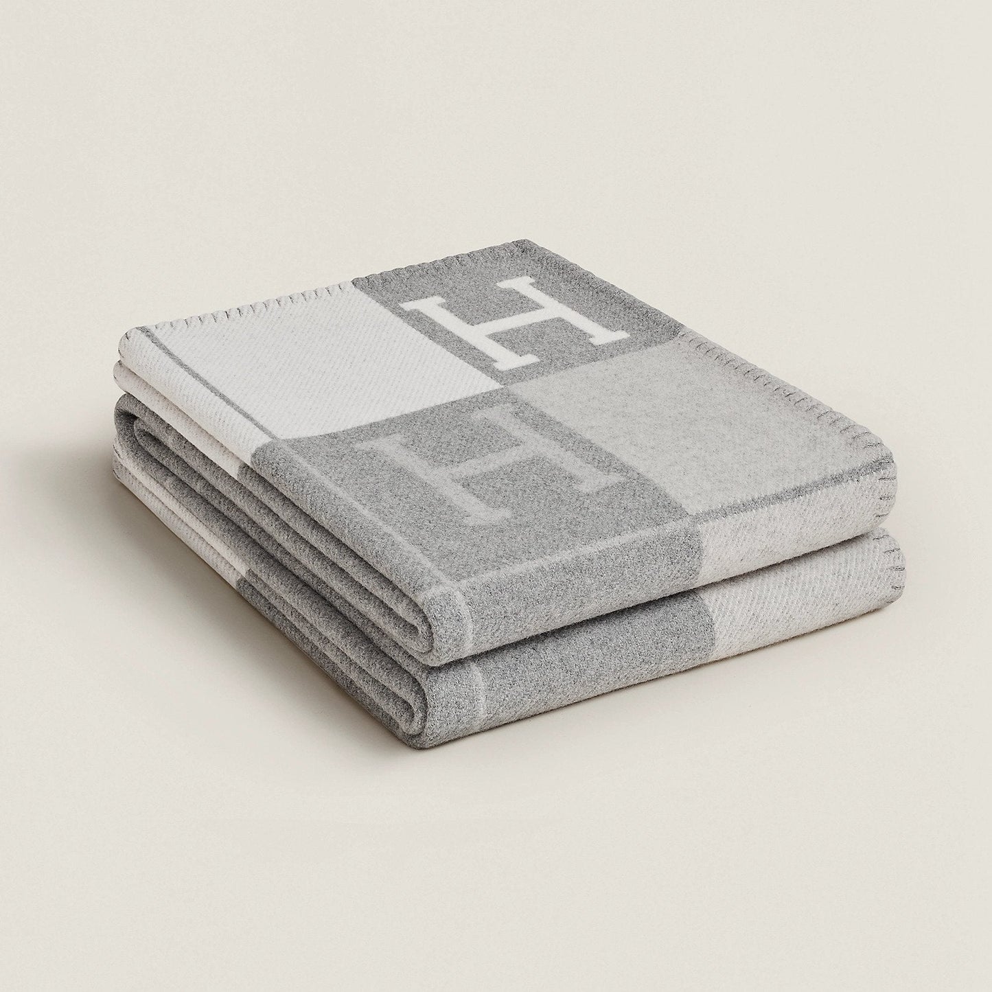 Chic Wool Cashmere Blanket - Isabelle